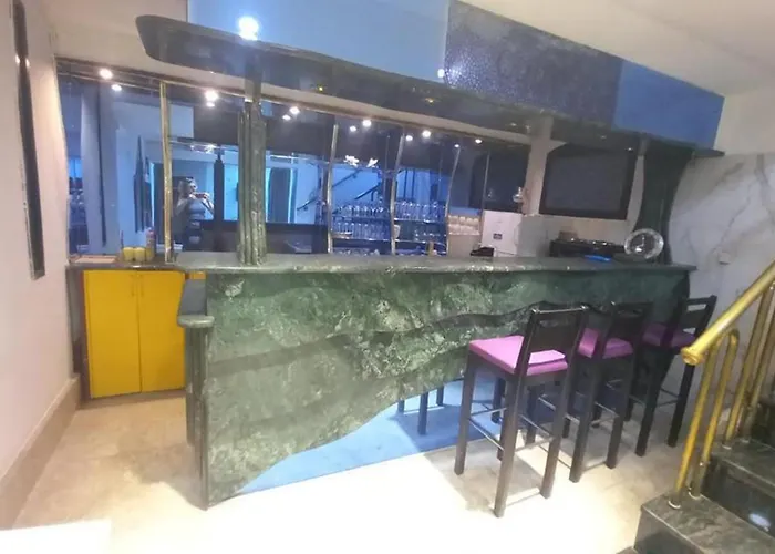 Centar Ens Lägenhet *